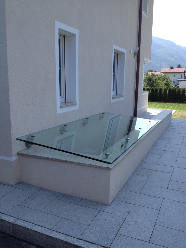 B&W Glasbau Glasdach Dach Teilvorgespanntenglas